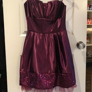 Gorgeous Burgundy Cocktail Dress